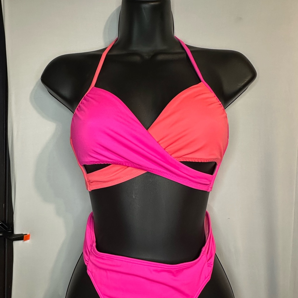 Victoria’s Secret PINK & Coral Wrap Halter/ Bikini set Size XSMALL